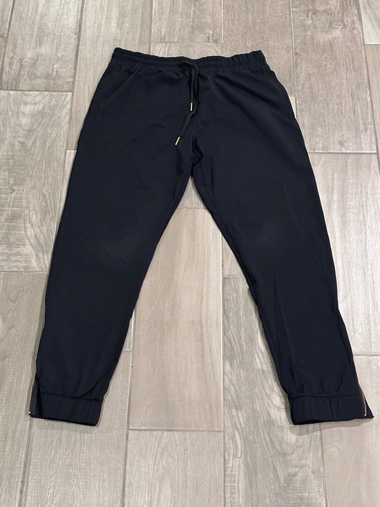 ZYIA Pants - Zyia Women’s Black Drawstring Joggers Size Large Rose Gold Zipper detail at hem